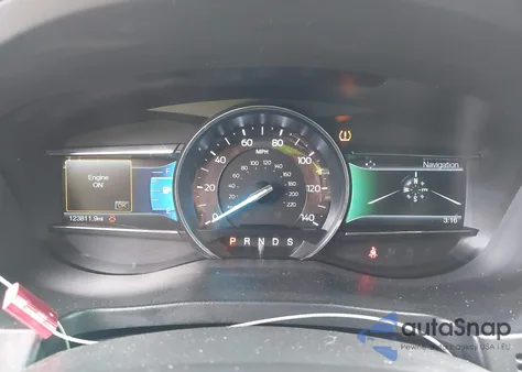 2017 Ford Explorer Xlt z USA, uszkodzony, nr VIN 1FM5K8D80HGA32833